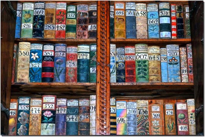 Image: Colourful books with numbers